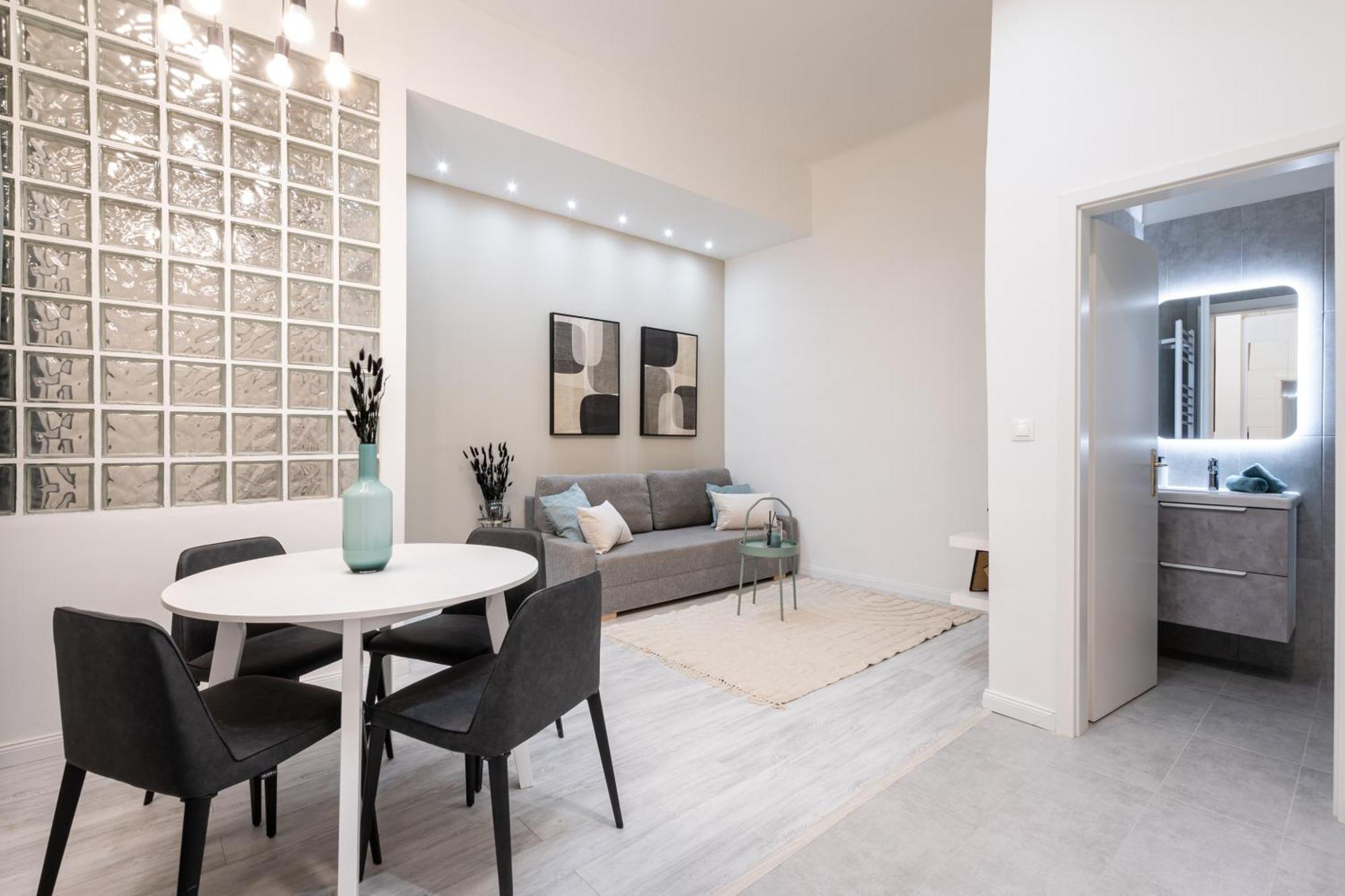 Kl31 - Best Location - Elegant Historic Residence By Bqa Budapest Extérieur photo