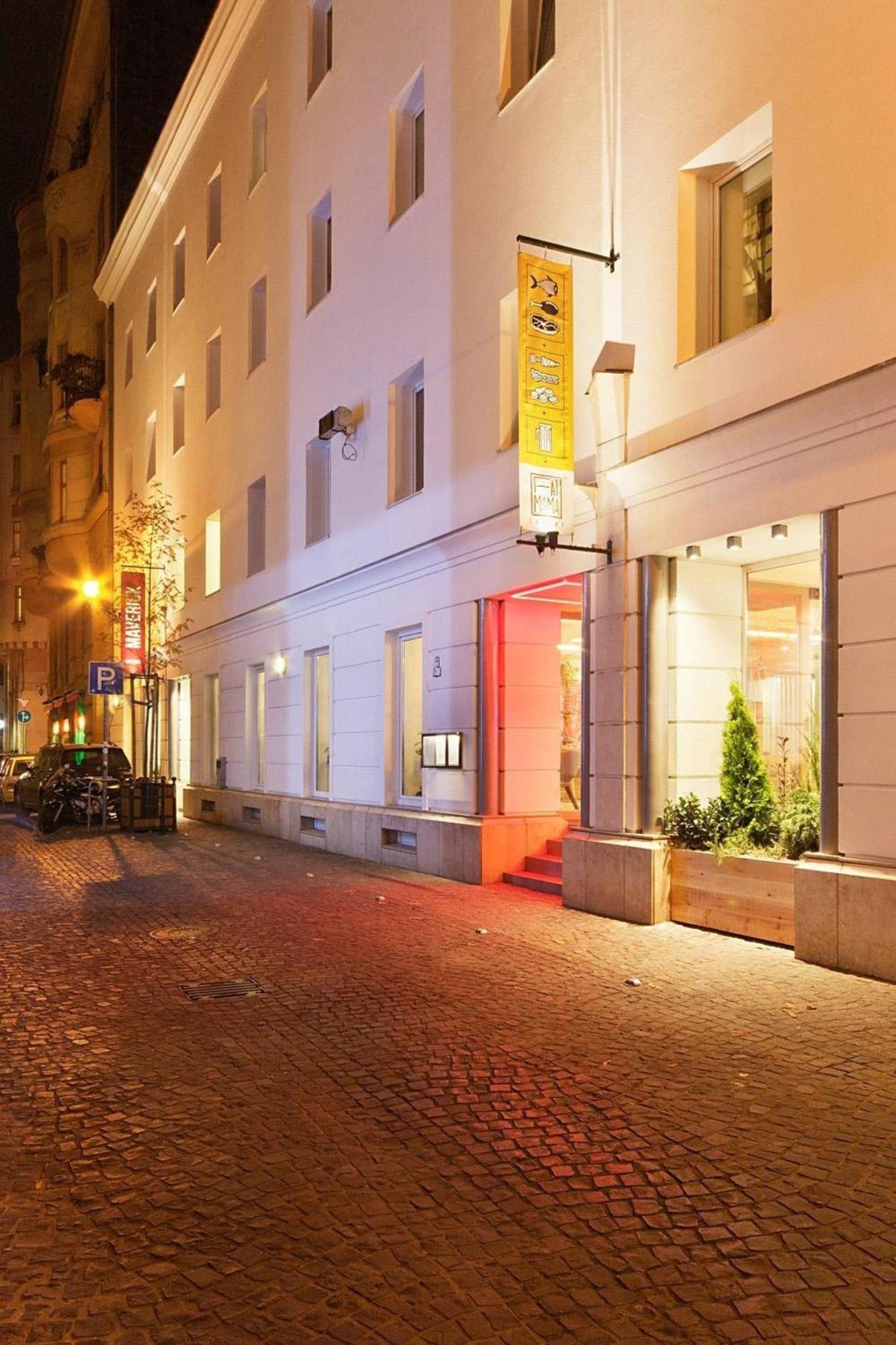 Kl31 - Best Location - Elegant Historic Residence By Bqa Budapest Extérieur photo